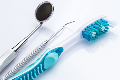Rodlin Jerome, DDS | Dental Bridges, Ceramic Crowns and Oral Exams